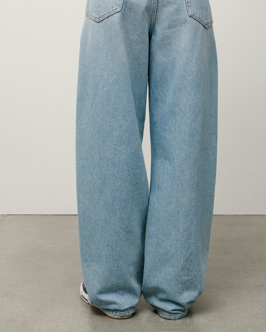 relaxed jean denim