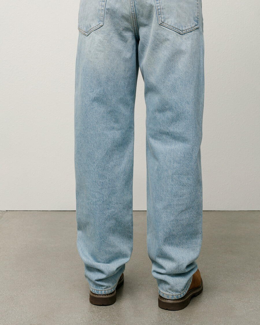 new classic jean denim